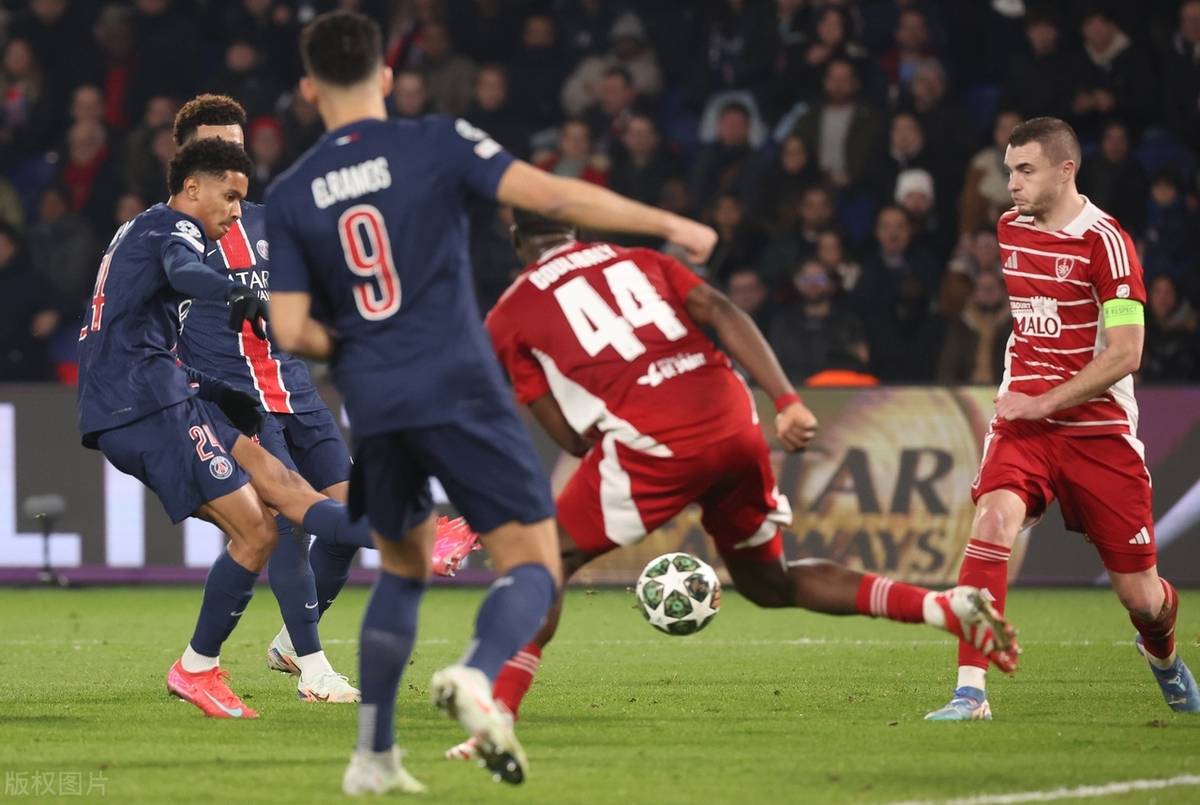 西亚卡姆关键节点势不可挡，巴黎圣日耳曼带队取胜！的简单介绍