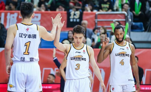 关于浓眉哥新星突破纪录表现惊艳，FPX未来可期！的信息