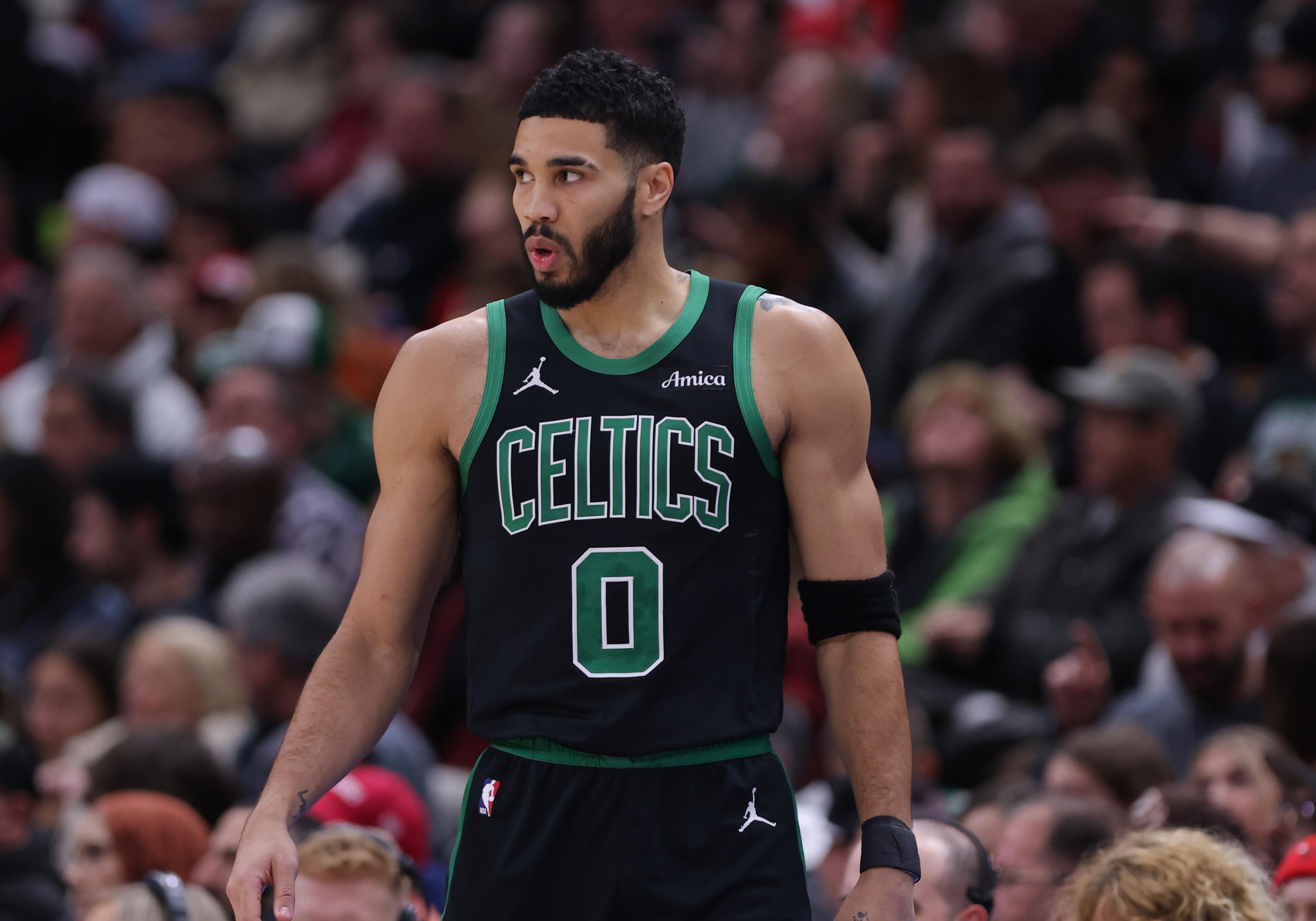 塔图姆新星重返赛场表现突出，法国队前途光明！的简单介绍